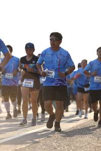 BIB: 202, 6146
                            <button type="button" onclick="openModal(3102416)" class="btn btn-primary btn-sm float-right btn-popup" data-toggle="modal" data-target=".modal-high-quality">
                        <i class="fas fa-shopping-cart"></i> Add to Cart
                    </button>
                                            <button type="button" onclick="isThisMe(3102416, true)" class="btn btn-success btn-sm float-right btn-popup btn-isme hidden" data-toggle="tooltip" data-placement="bottom" title="นี่คือรูปของคุณใช่ไหม คลิกที่นี่เพื่อเอาเข้าอัลบั้ม">
                        <i class="fas fa-plus"></i> Add to album
                    </button>
                    <button type="button" onclick="isThisMe(3102416, false)" class="btn btn-warning btn-sm float-right btn-popup btn-isnotme hidden">
                        <i class="fas fa-ban"></i> Remove from album
                    </button>